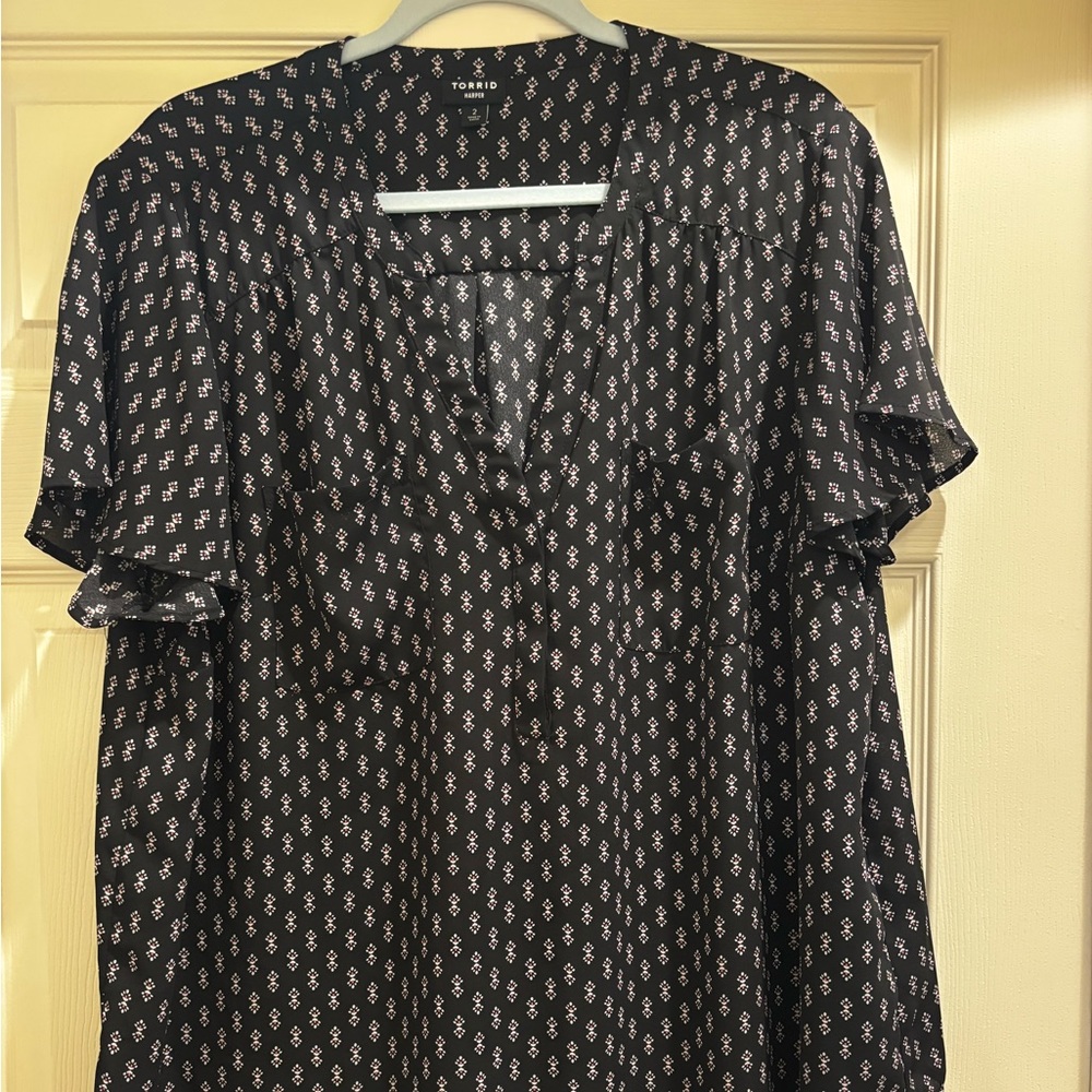 Torrid Harper georgette hi low women’s 2x blouse